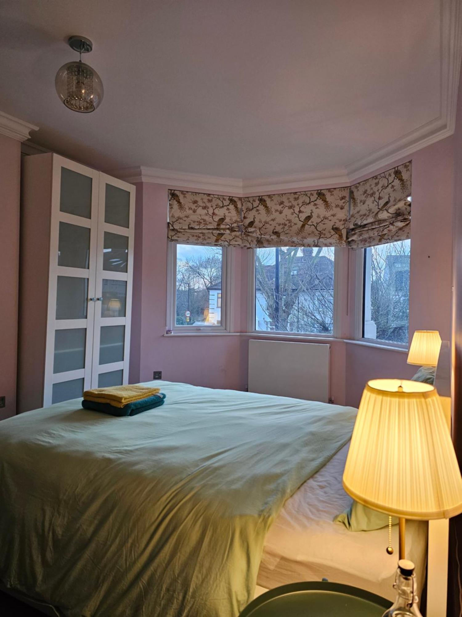 Brentford House Bed & Breakfast Exterior photo