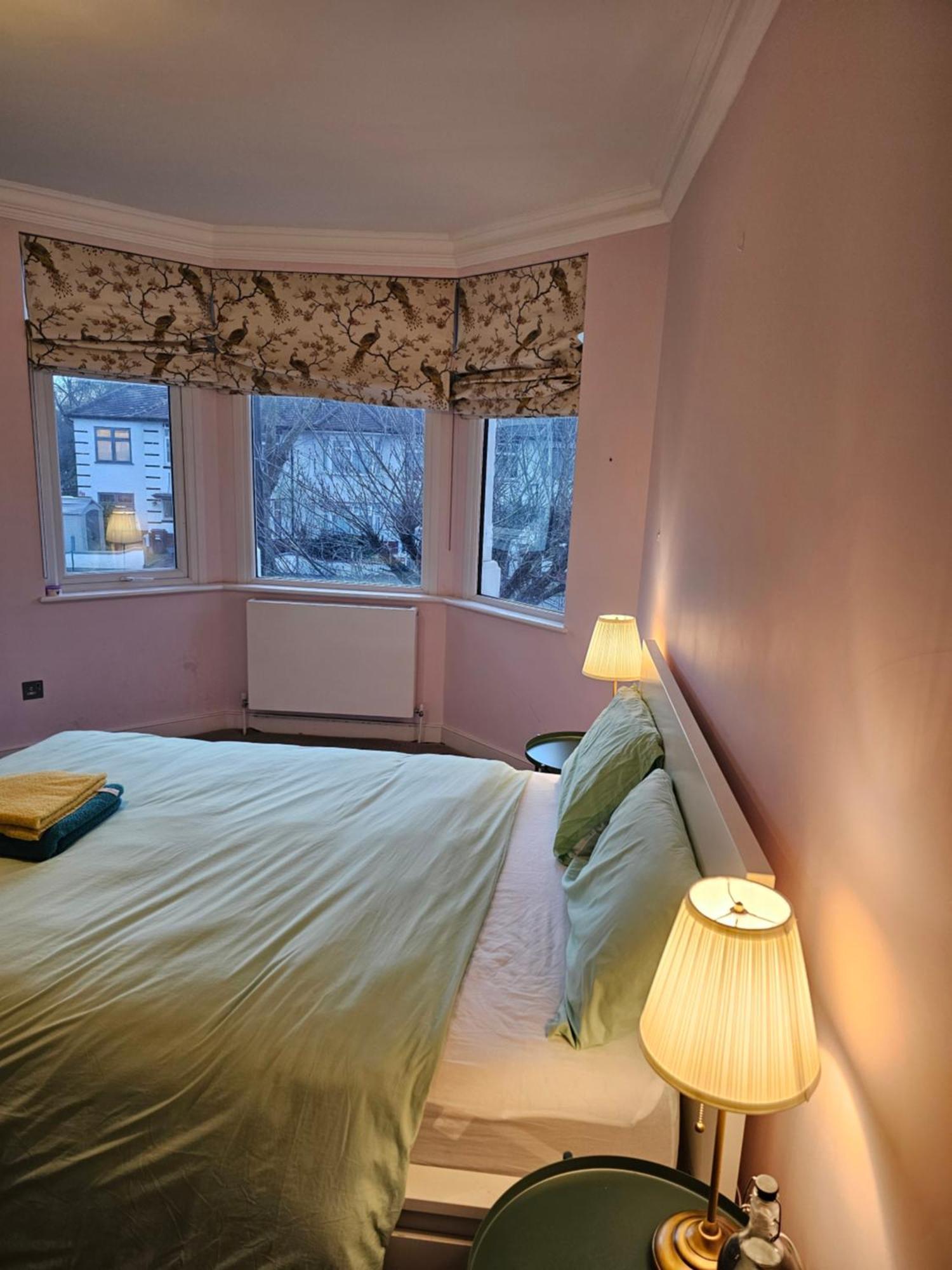 Brentford House Bed & Breakfast Exterior photo